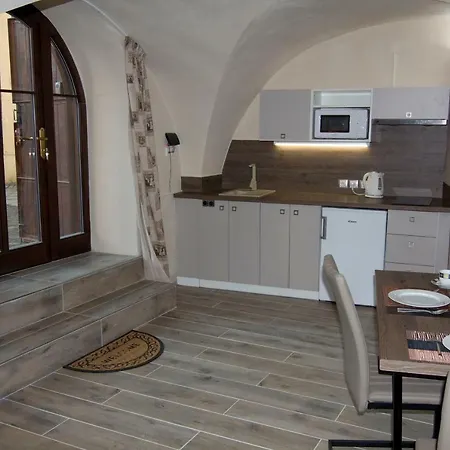 Apartman U Gotickeho Dvojcete Litomerice Exterior photo