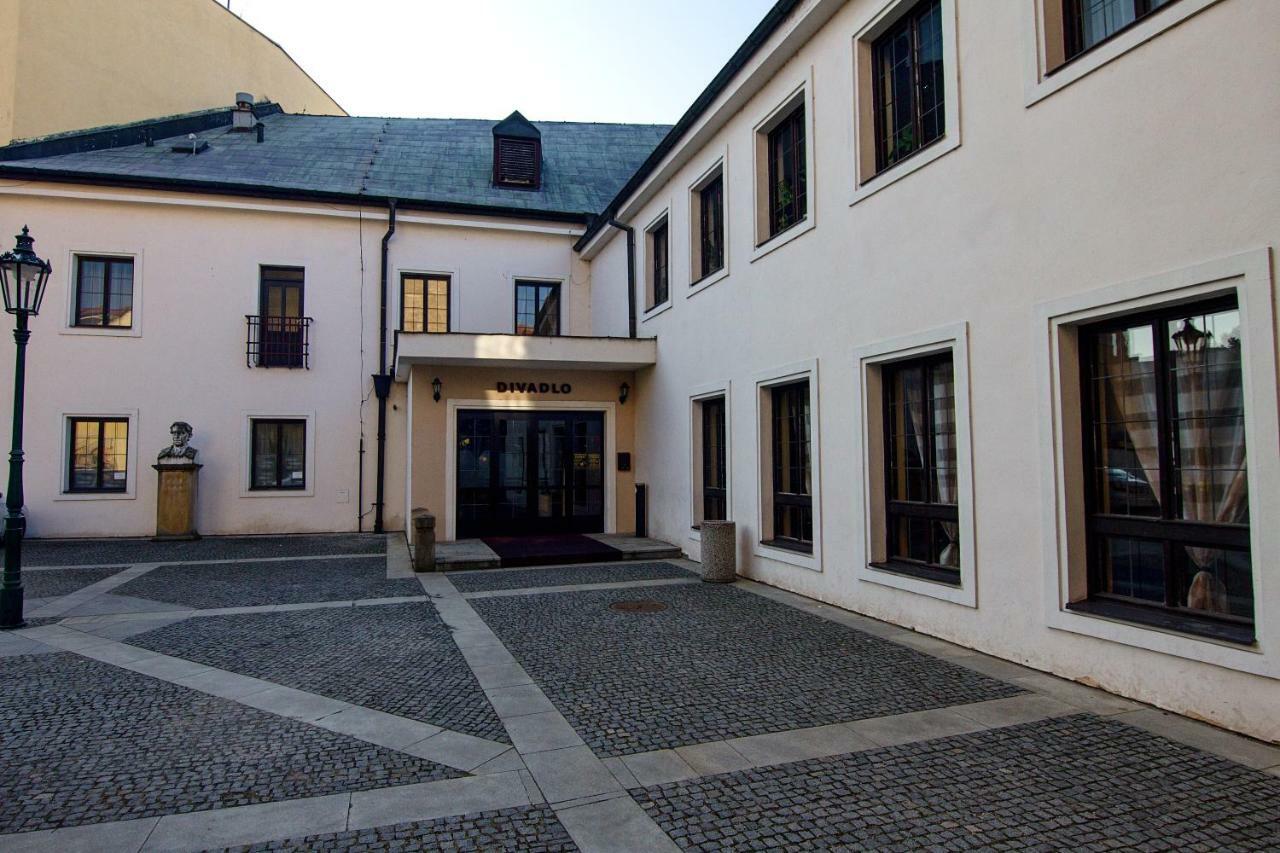 U Gotickeho Dvojcete Apartment *