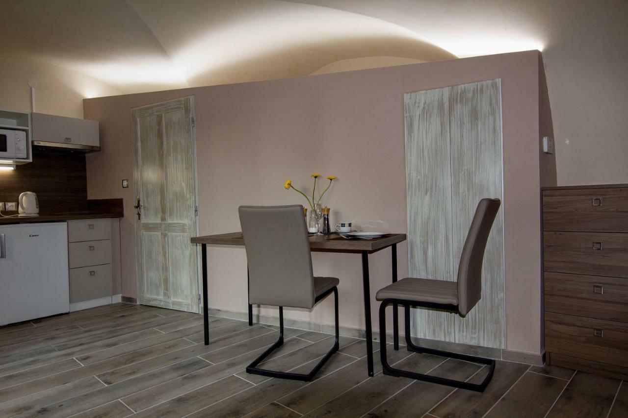 Apartment U Gotickeho Dvojcete Litomerice